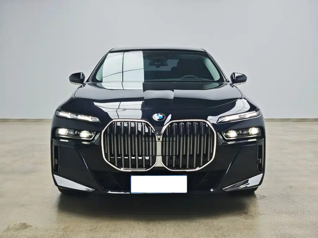 BMW 7 Series 7 2026 740Li Lead M Sport