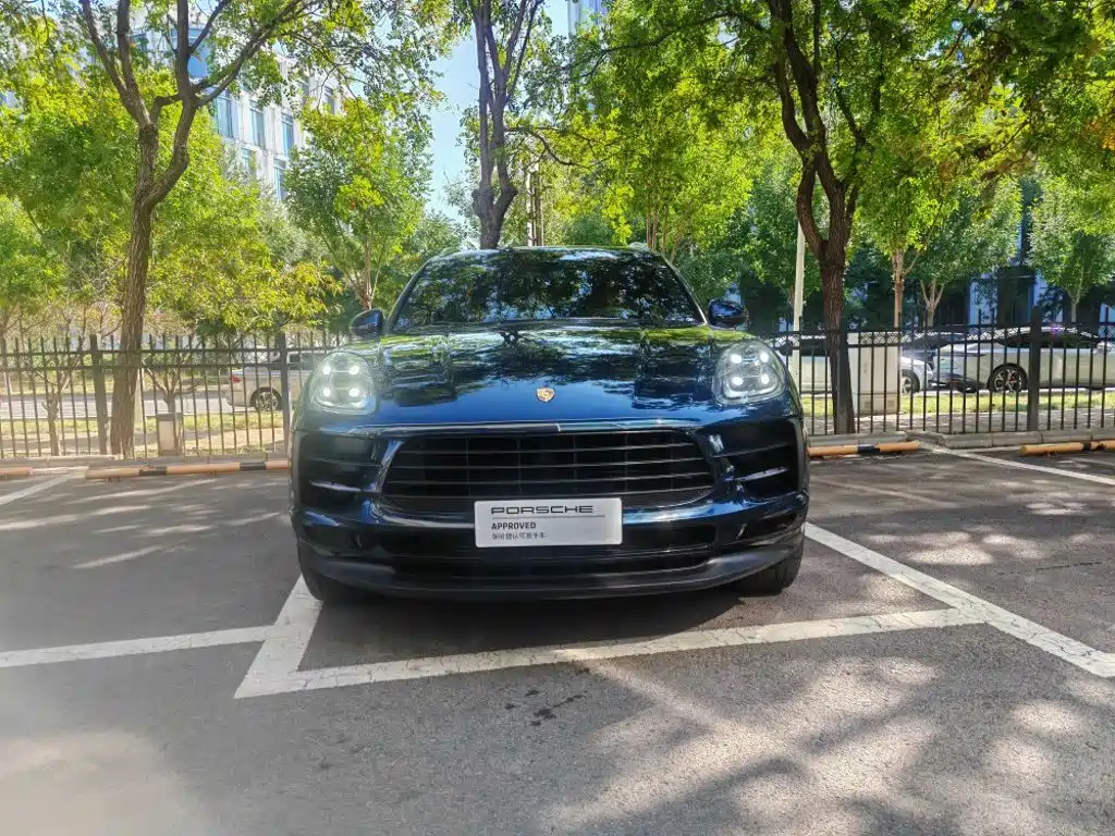 Porsche Macan — миниатюра 2