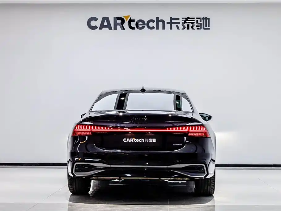 Audi A7L 2024 45 TFSI quattro