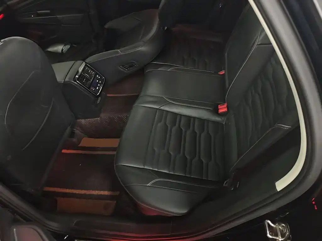 Volkswagen Passat — миниатюра 17