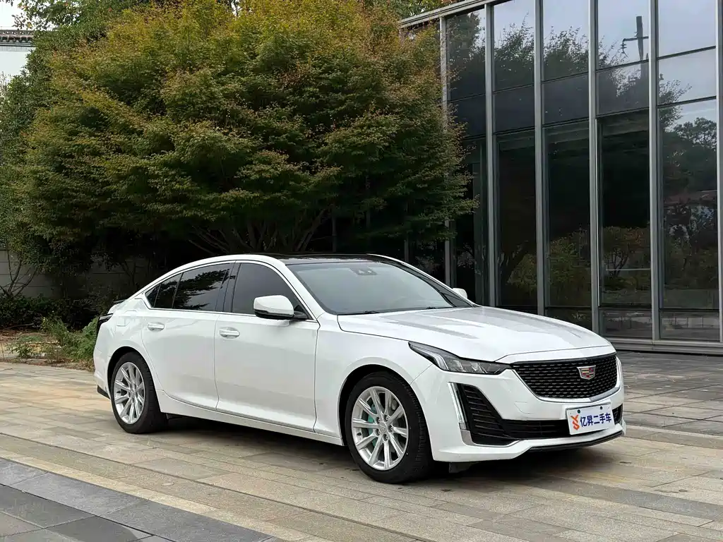 CADILLAC CT5