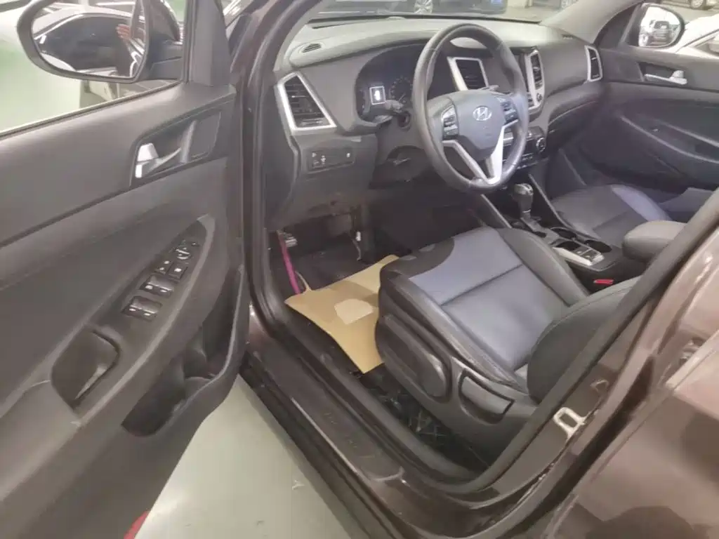 Hyundai Tucson — миниатюра 16