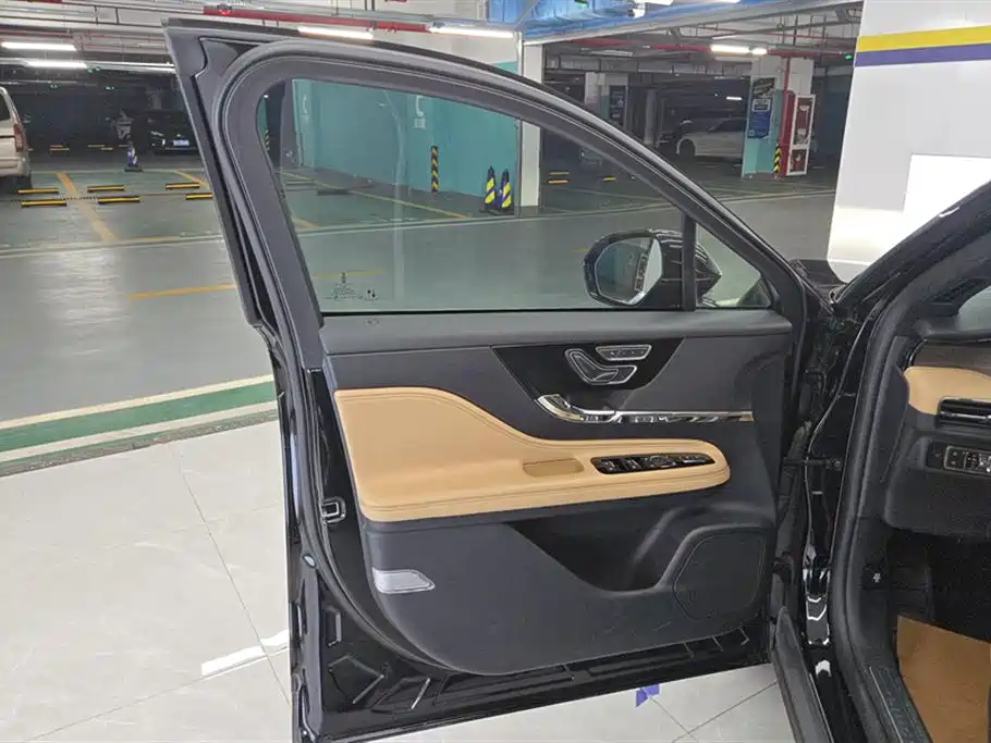 Lincoln Corsair 2022 2.0T