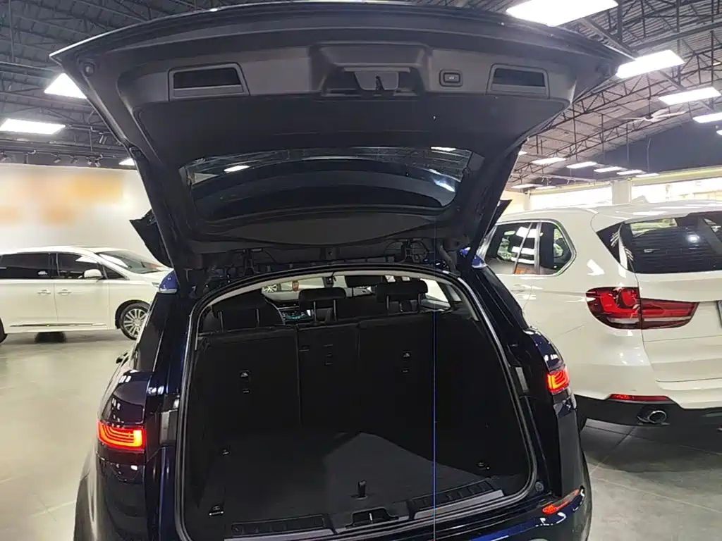 Land Rover Evoque — миниатюра 19