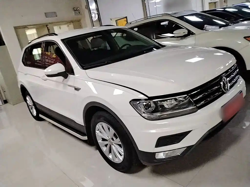 Volkswagen Tiguan L — миниатюра 4
