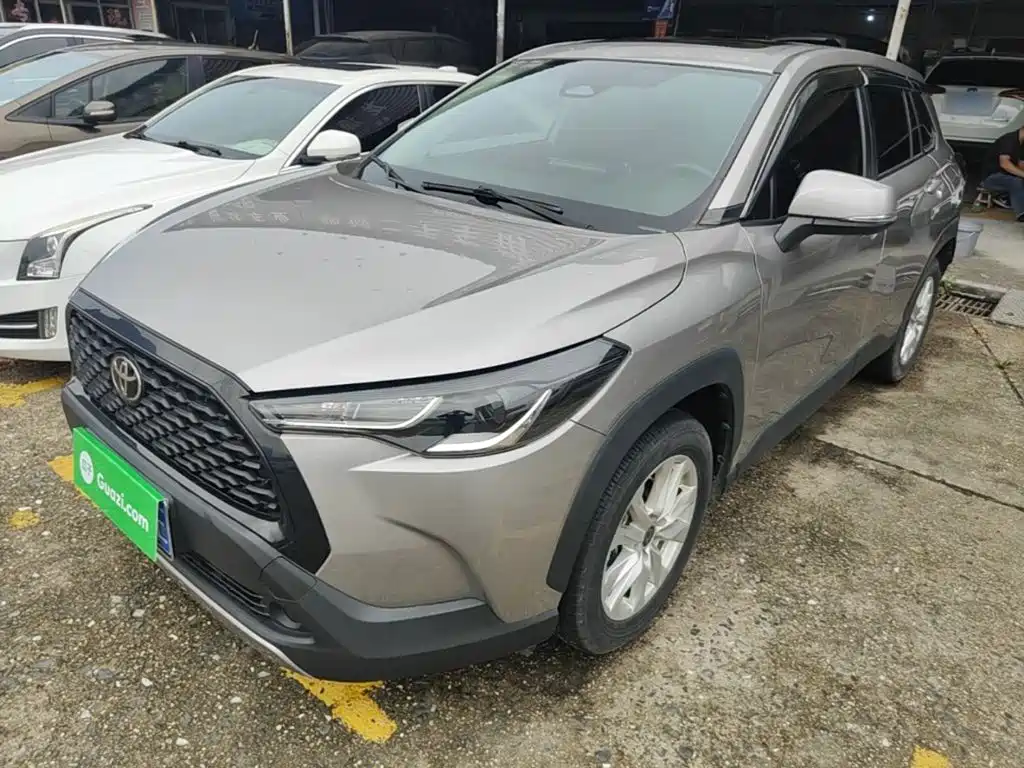 Toyota Corolla Cross — миниатюра 2