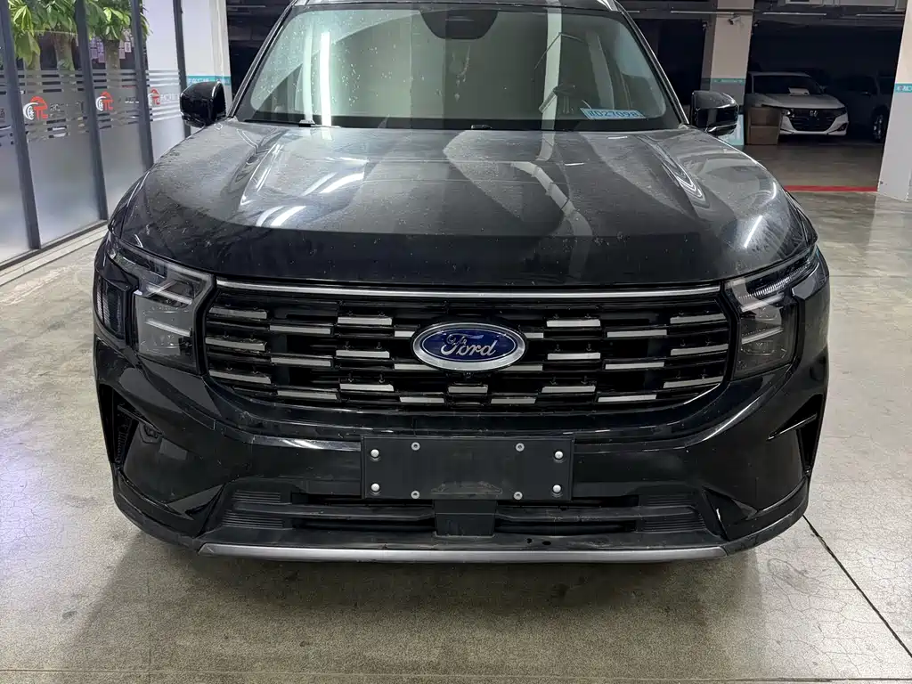Ford Edge 2025