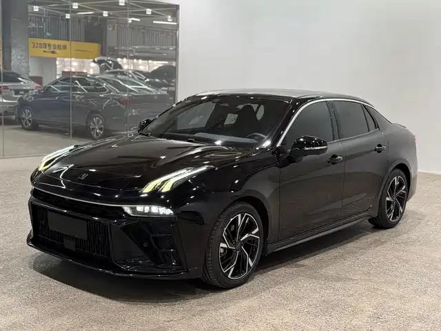 2023 Lynk & Co 03