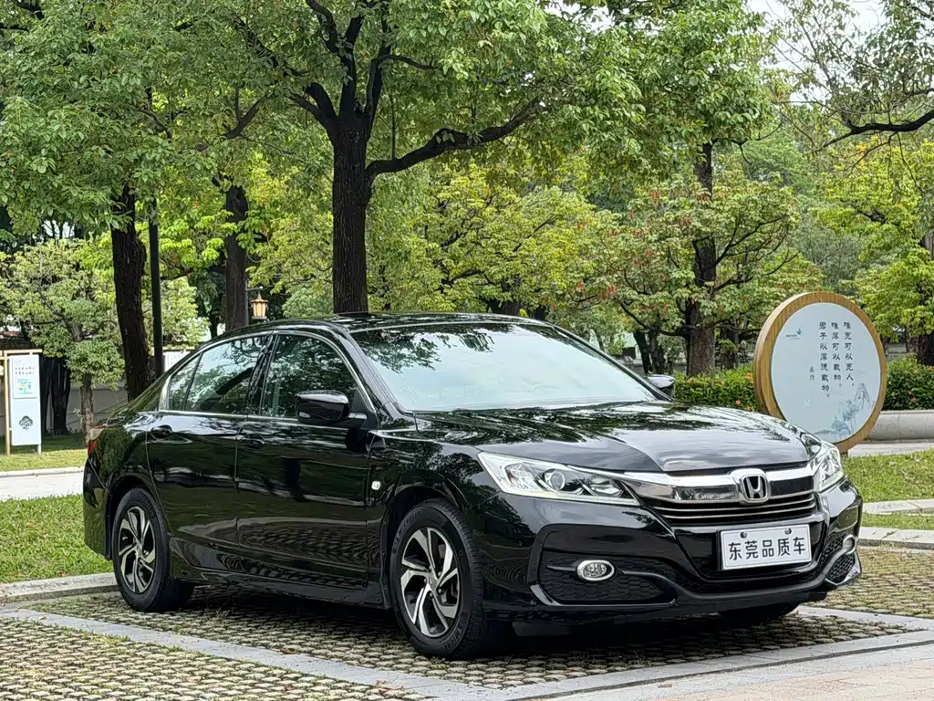 Honda Accord — миниатюра 3
