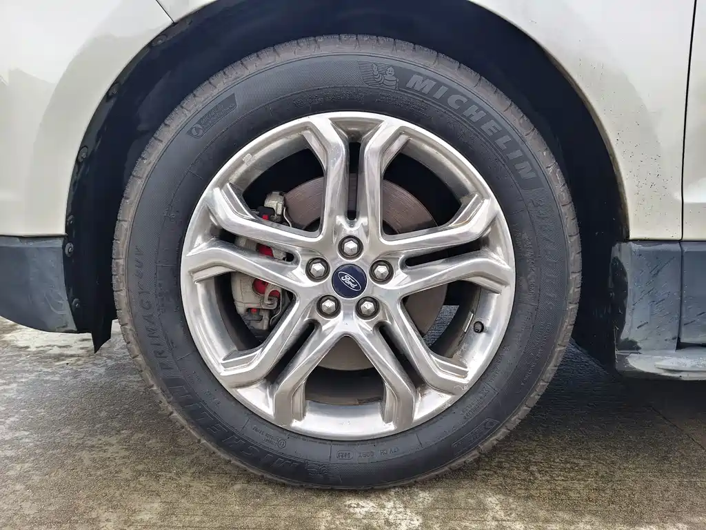 Ford Edge — миниатюра 20