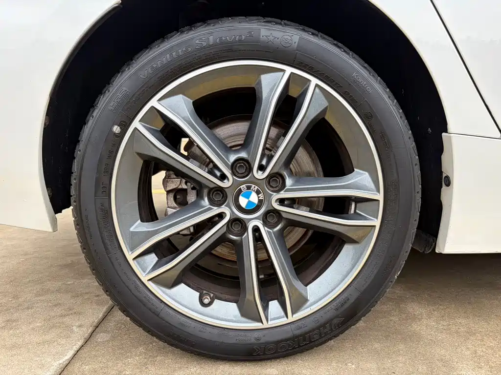 BMW 1 Series — миниатюра 20