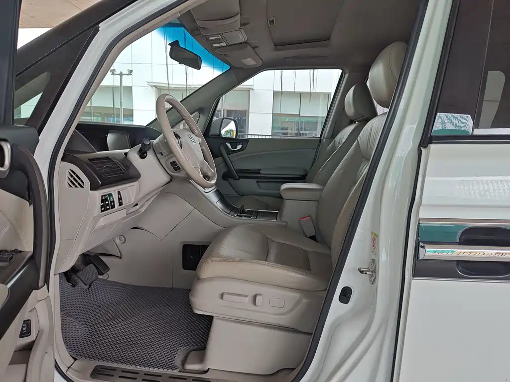 Honda Elysion 2015 2.4L VTi-S Luxury