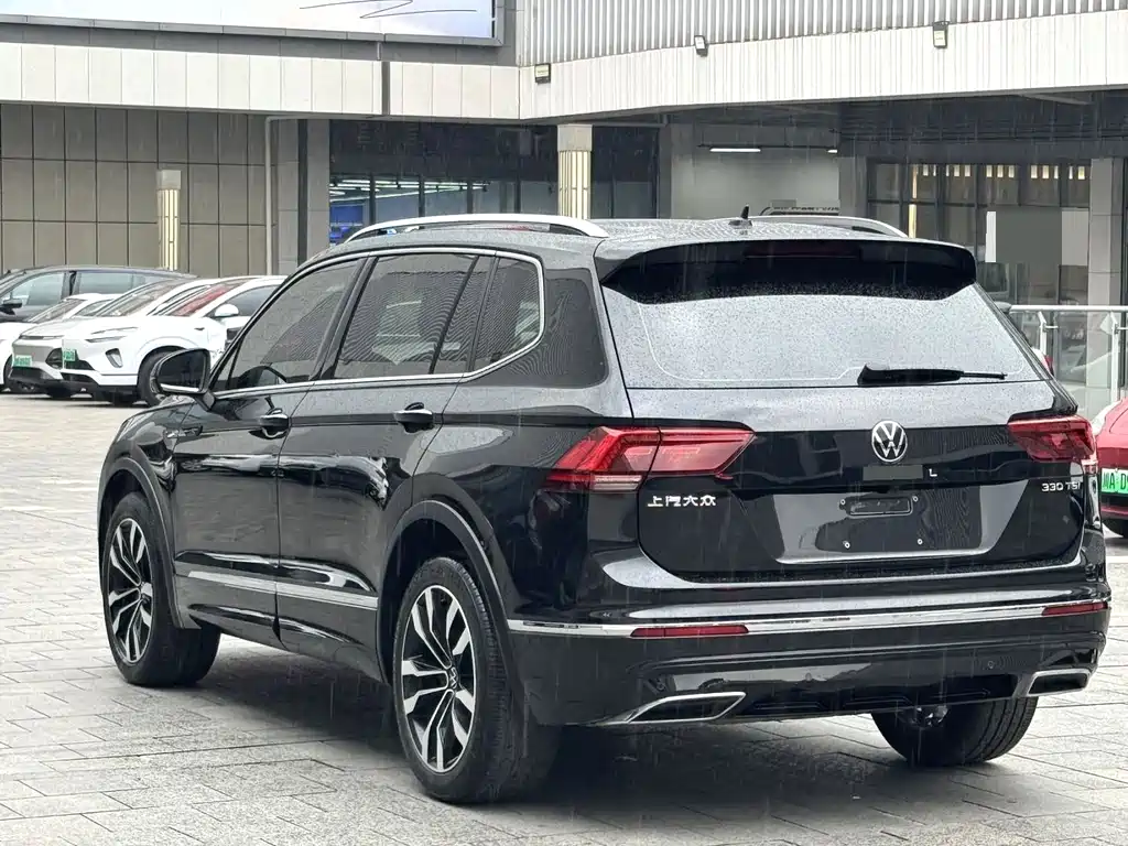 Volkswagen Tiguan L L 2021 330TSI AT R-Line Flagship