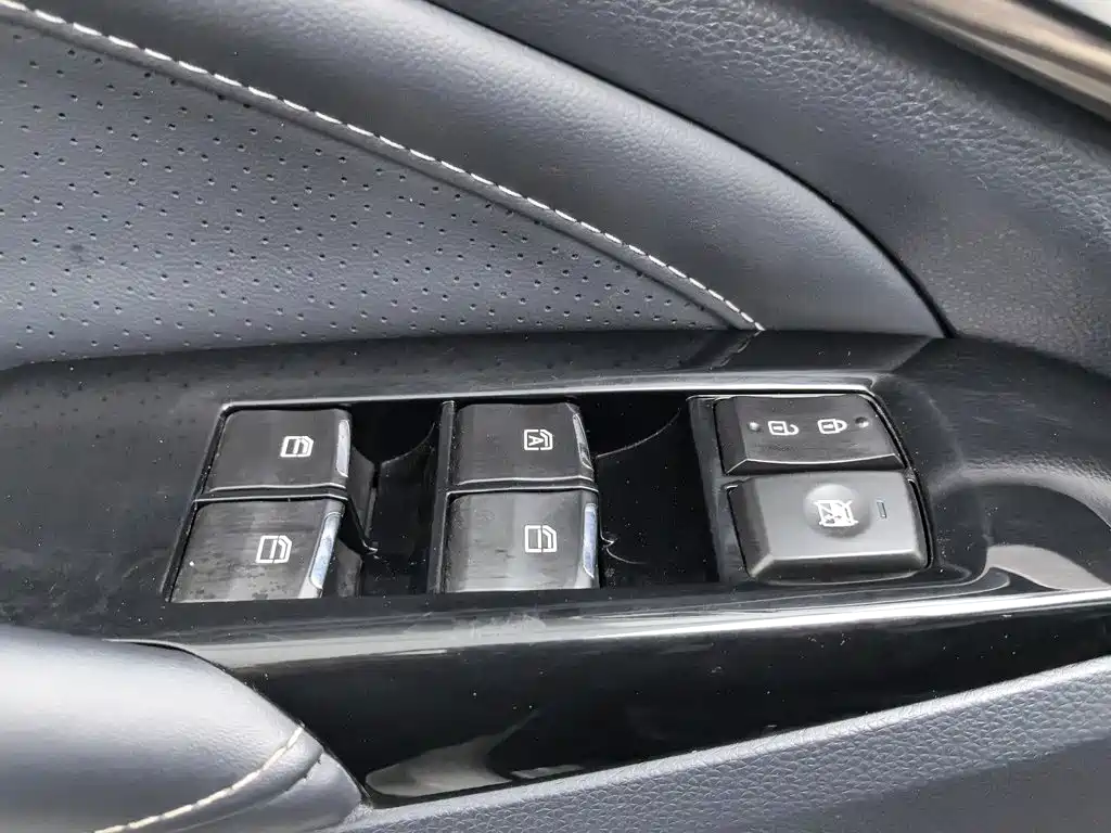 GAC Motor Trumpchi M8 — миниатюра 9
