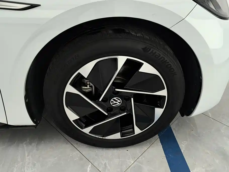 Volkswagen ID.3 — миниатюра 6