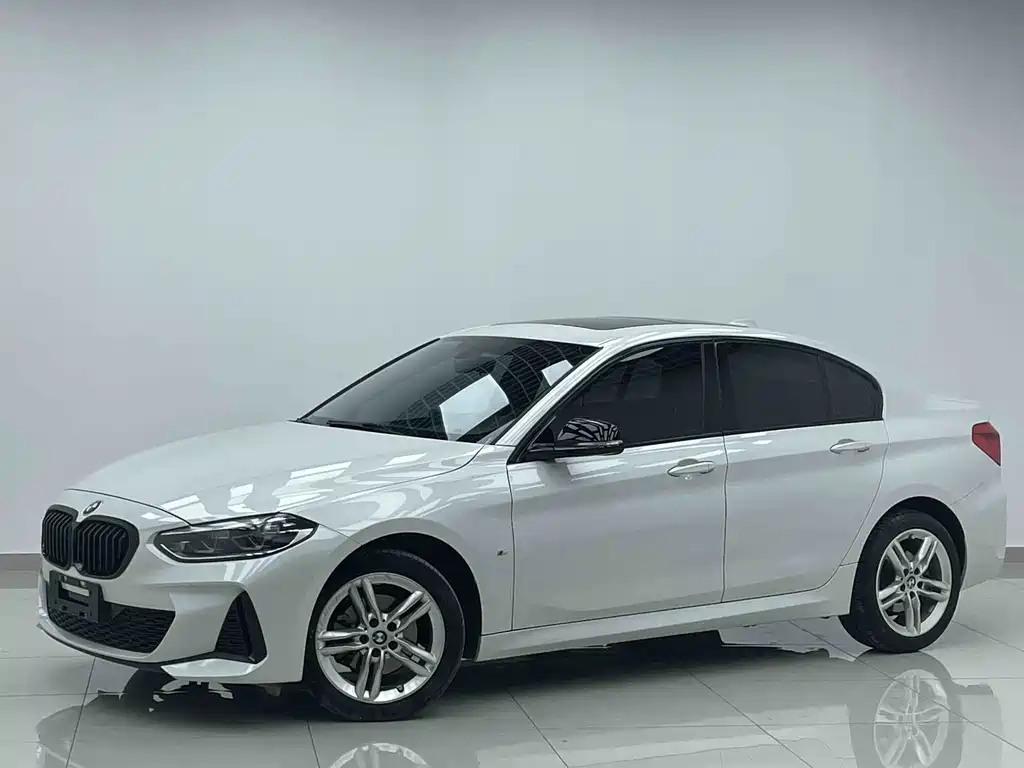 BMW 1 Series 2022
