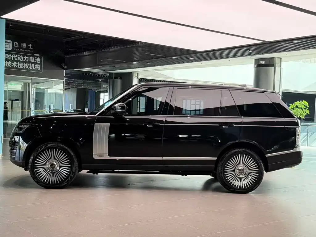 Land Rover Range Rover 2020 3.0 L6 Long Wheelbase