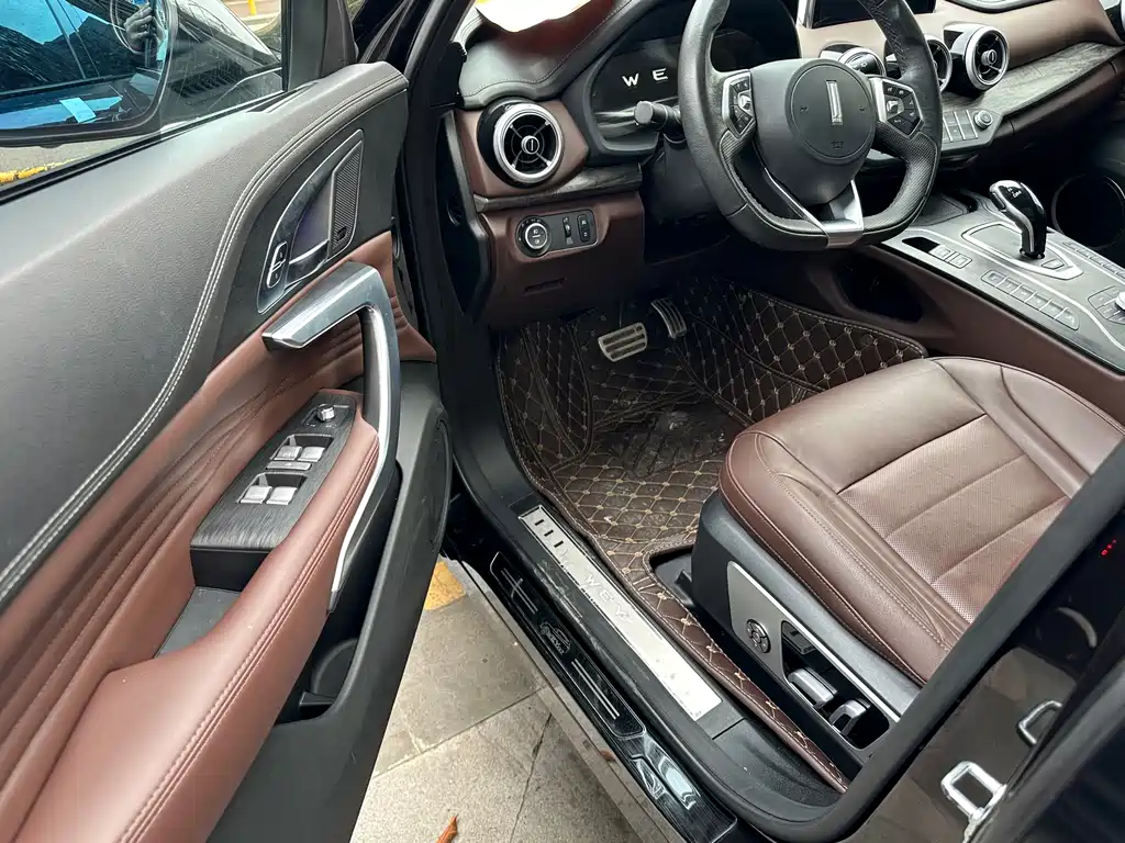 WEI PAI WEI BRAND VV7