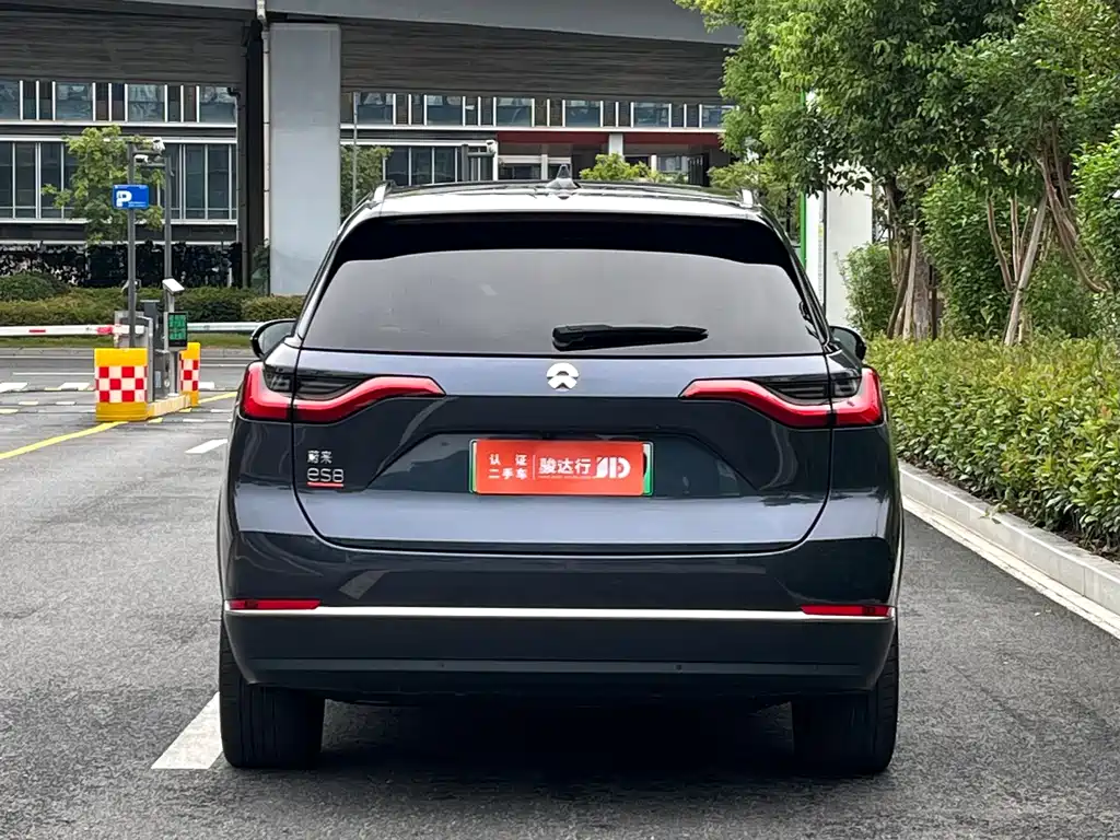 NIO ES8 — миниатюра 4