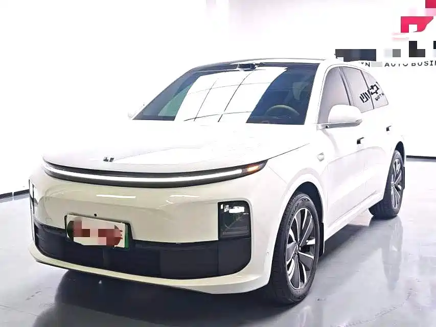 Li Auto L6