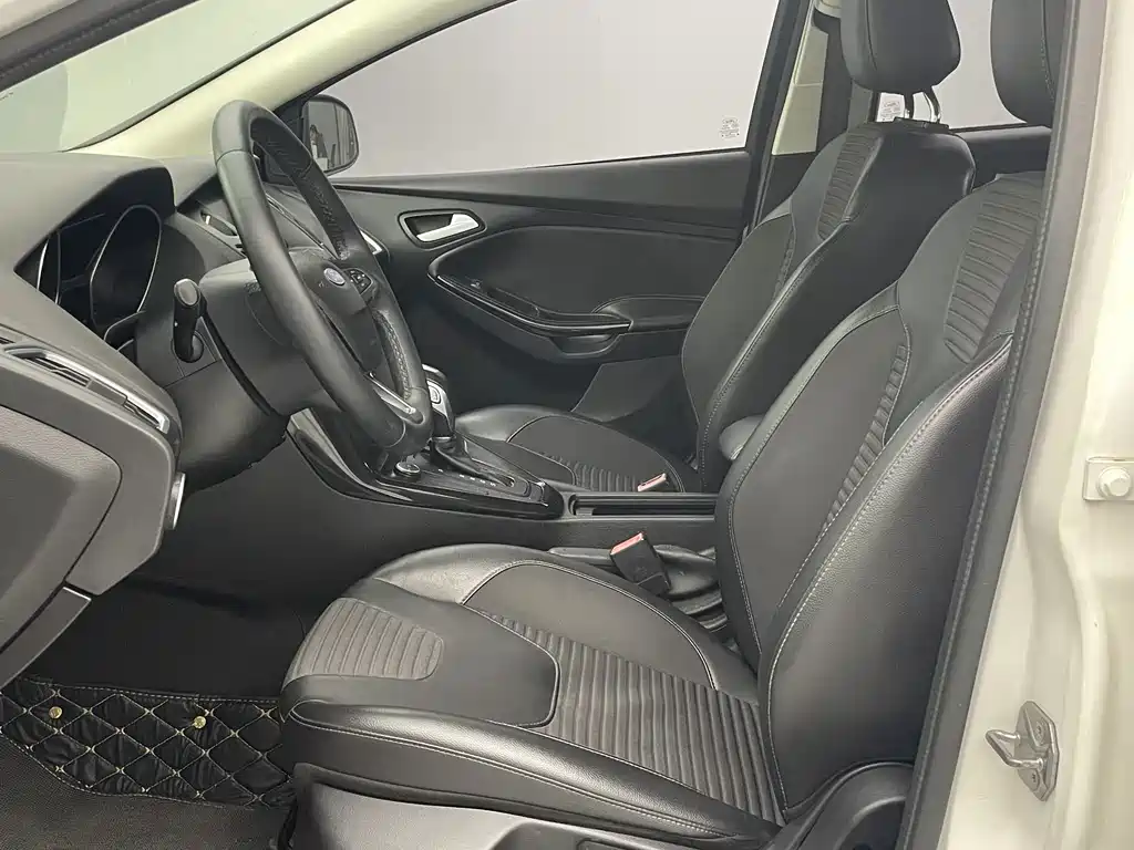 Ford Focus — миниатюра 3