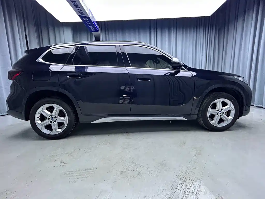 BMW X1 2023 sDrive20Li X