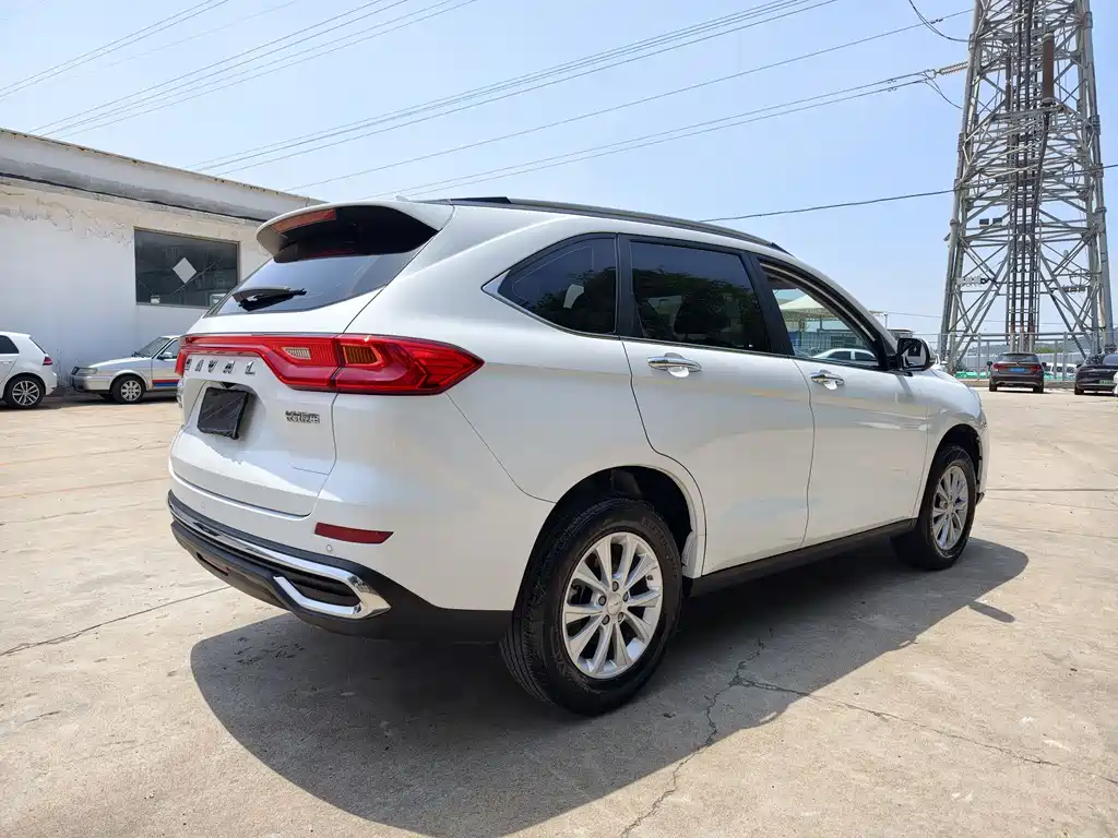 Haval M6 2023 PLUS 1.5T DCT Luxury