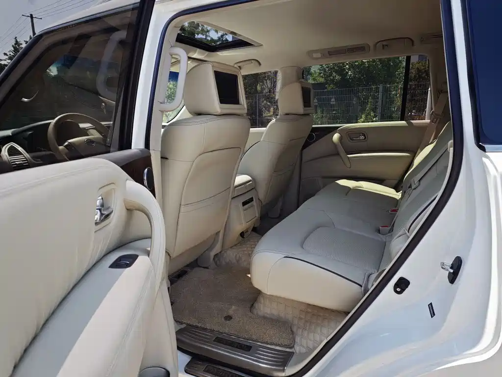 Nissan Patrol 2017 5.6L