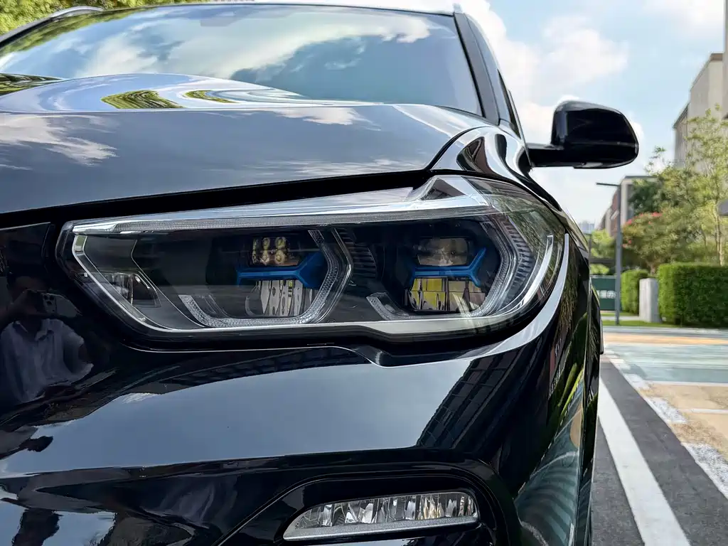 BMW X5 New Energy (Import) — миниатюра 20