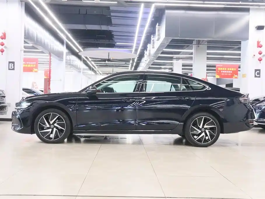 Volkswagen Magotan 2024 380TSI DSG