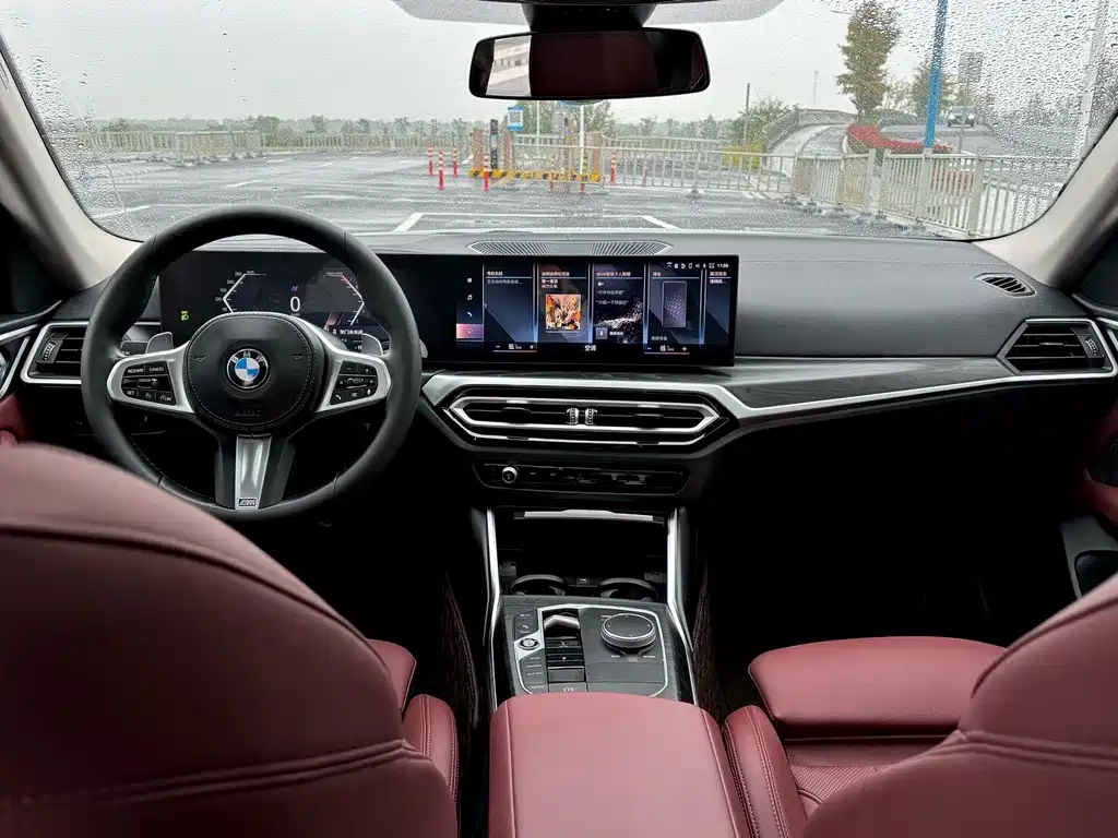 BMW 4 SERIES