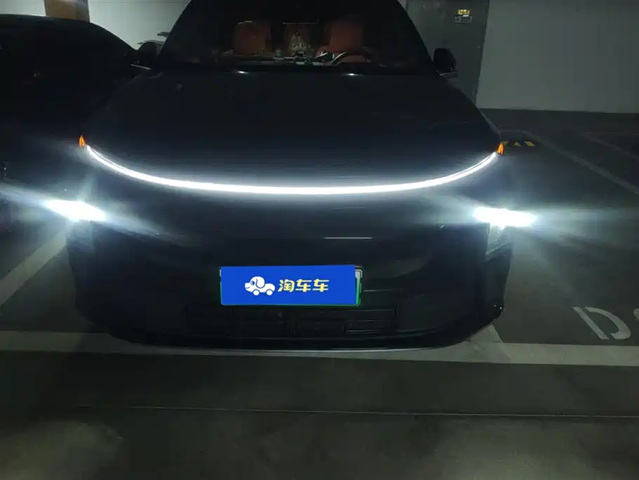 Li Auto L6 2024 Pro