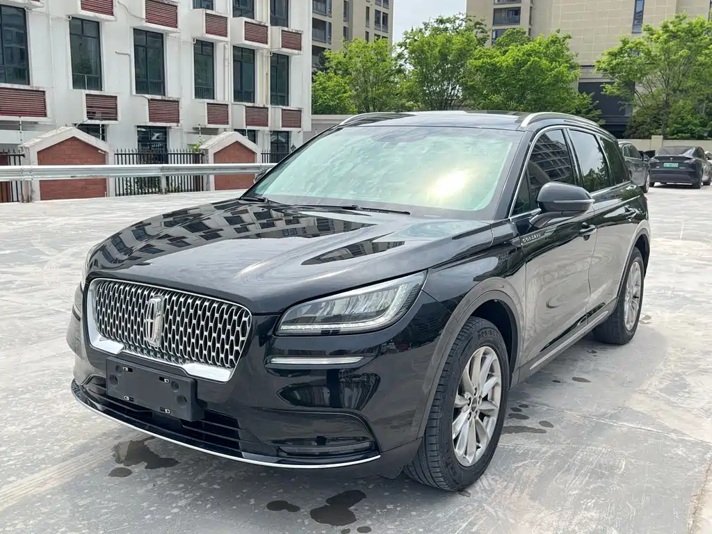 Lincoln Corsair 2020