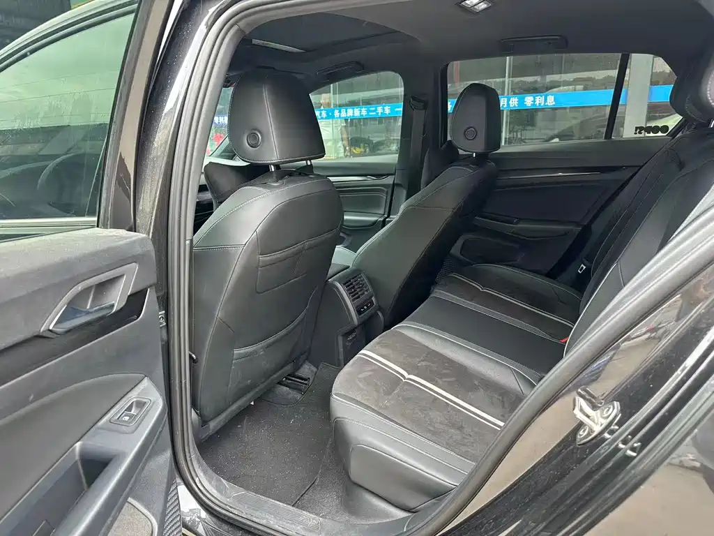 Volkswagen Golf 2021 280TSI DSG R-Line