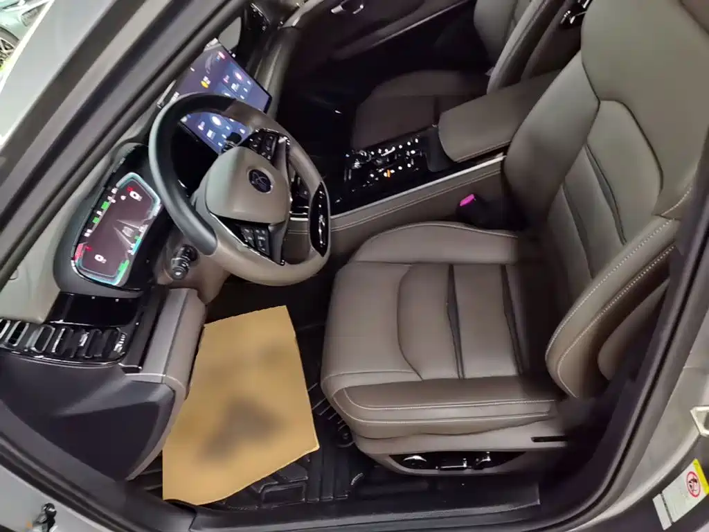 BYD Han — миниатюра 15