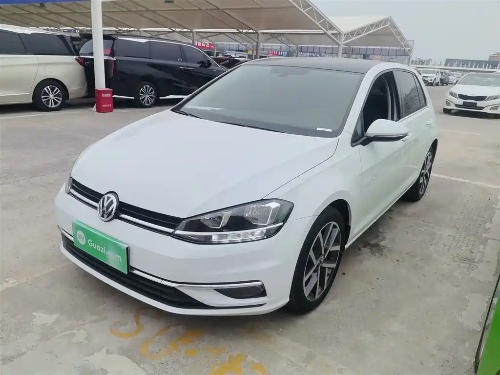 Volkswagen Golf 2020