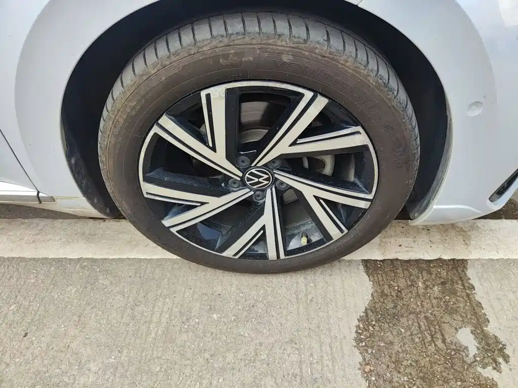 Volkswagen CC — миниатюра 8