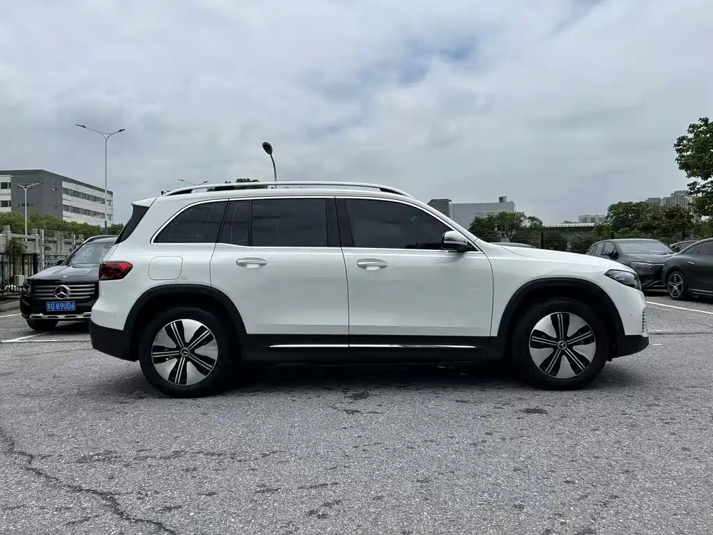 Mercedes-Benz EQB 2023 EQB 260