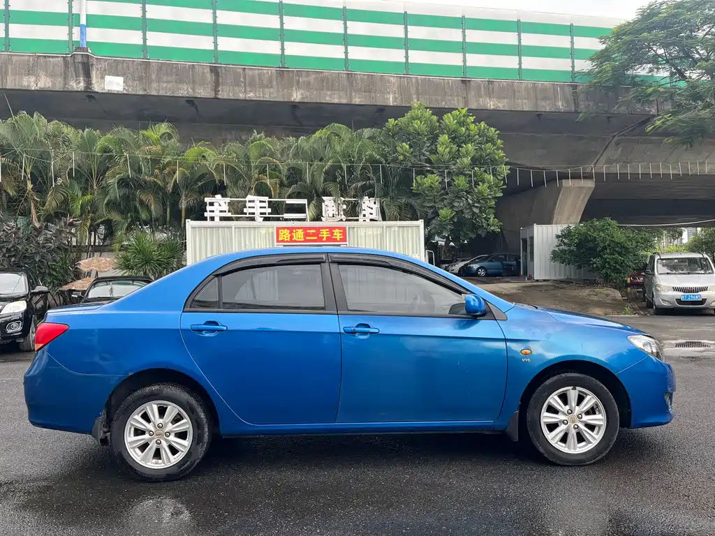 BYD L3 2013 1.5L AT Comfort