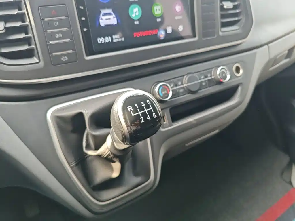 MAXUS V80 — миниатюра 14