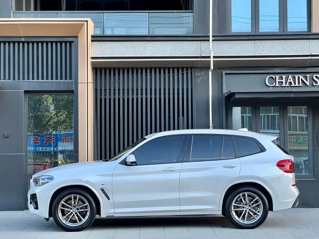 BMW X3 — миниатюра 4