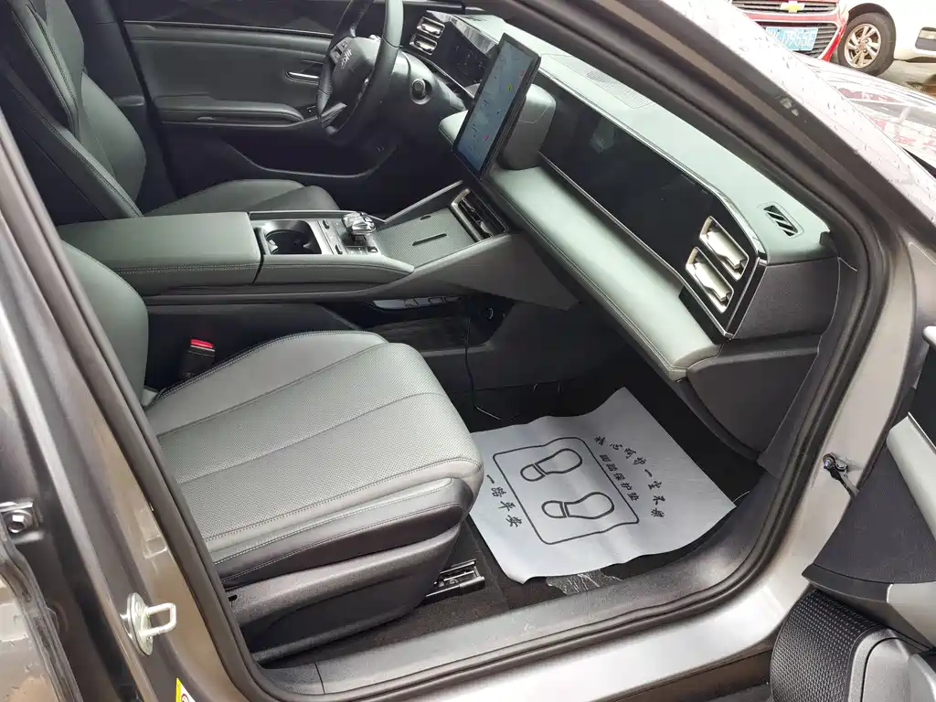 BYD Qin L L 2024 DM-i 80KM Lead