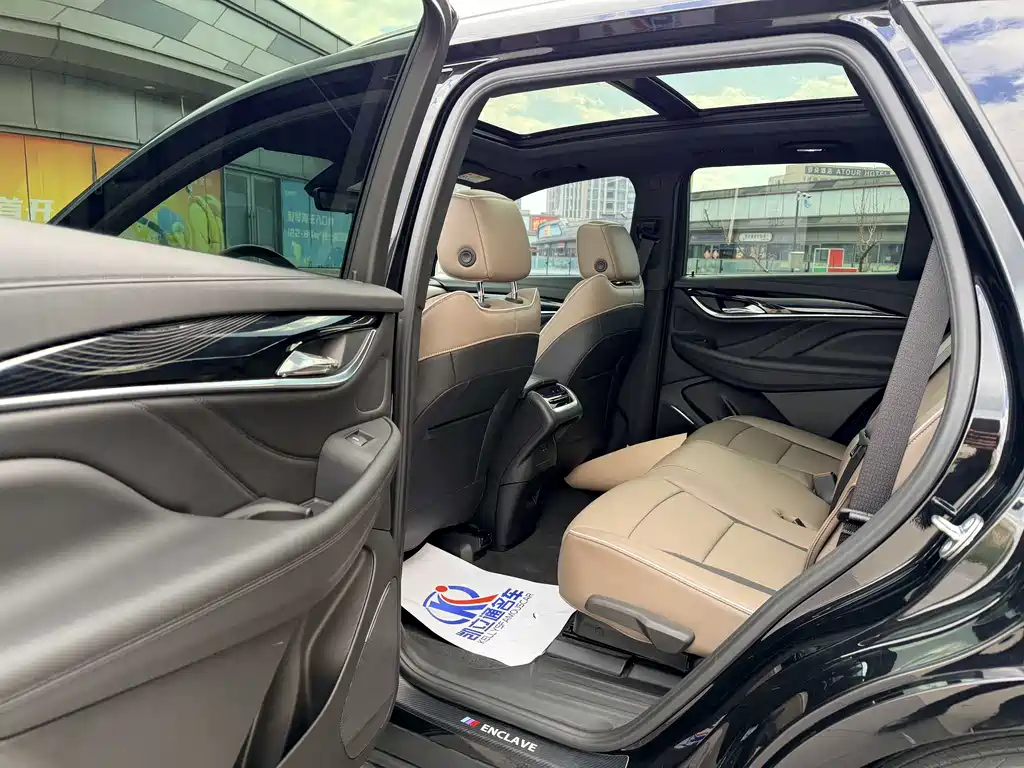 Buick Enclave 2022 652T Premium Flagship 7 мест
