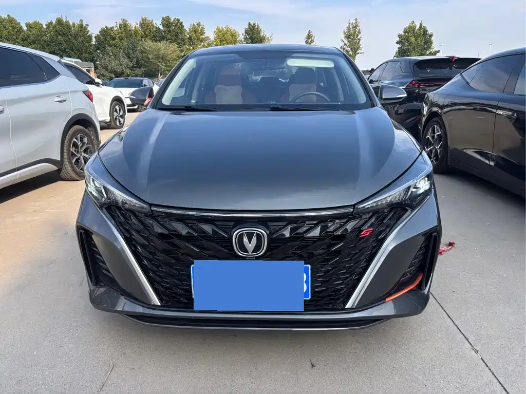 Changan Eado — миниатюра 2