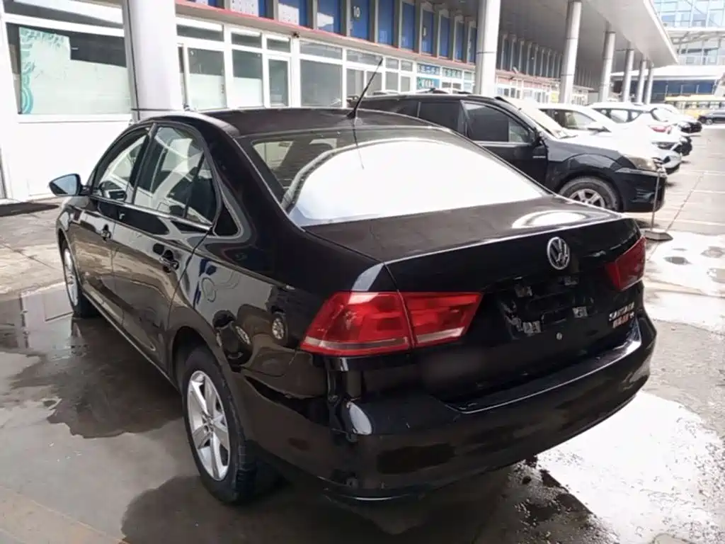 Volkswagen Santana — миниатюра 5