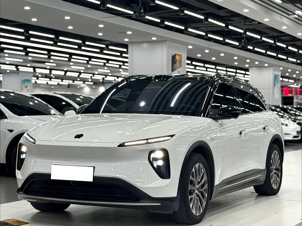 NIO ES6