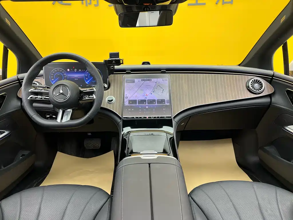Mercedes-Benz EQE 2022 350 Luxury