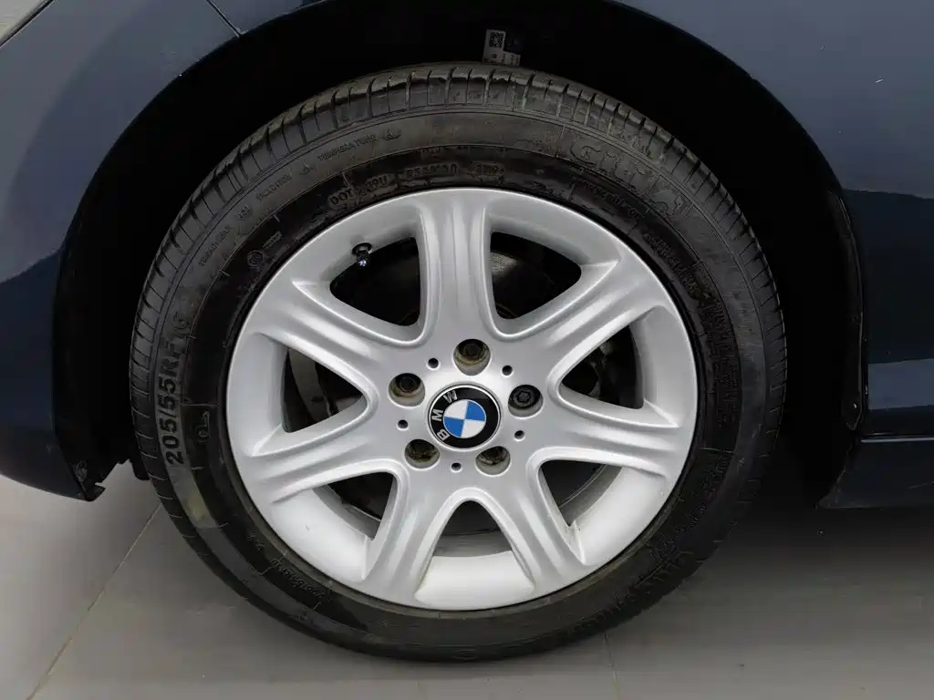 BMW 1 Series (Import) — миниатюра 17