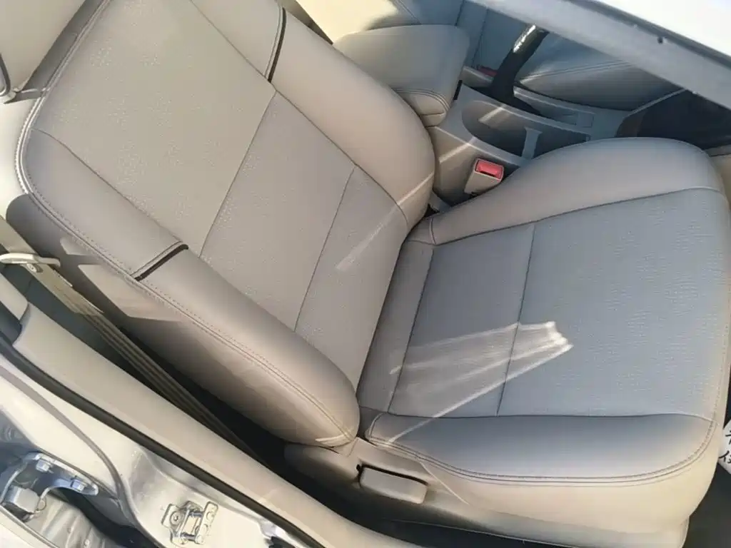 Buick Excelle — миниатюра 25