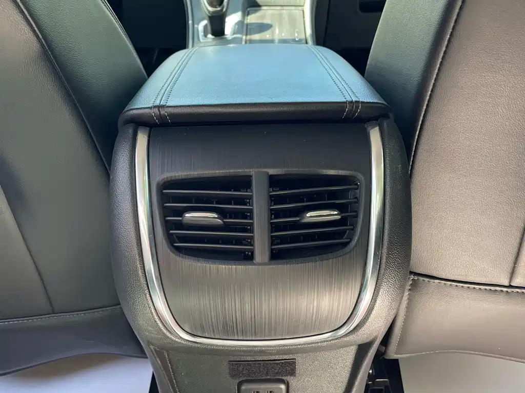 Buick LaCrosse — миниатюра 12